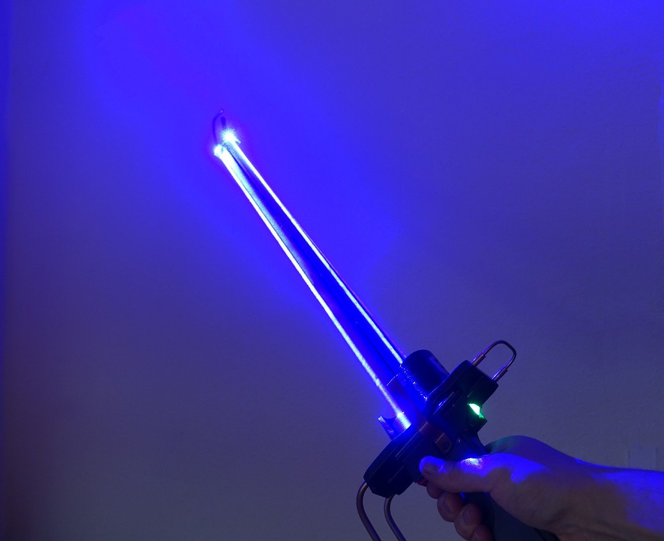 Günstige FX-Lichtschwerter - Erfahren Sie, wie Sie ganz einfach ein Lichtschwert für sich selbst herstellen