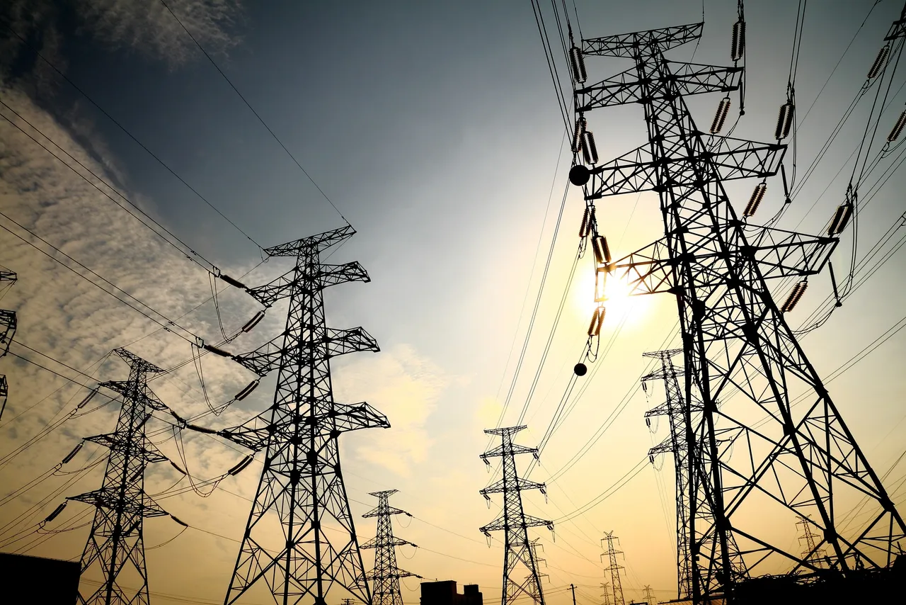 DGUV V3 Prüfung für Photovoltaikanlagen: Was muss geprüft werden?