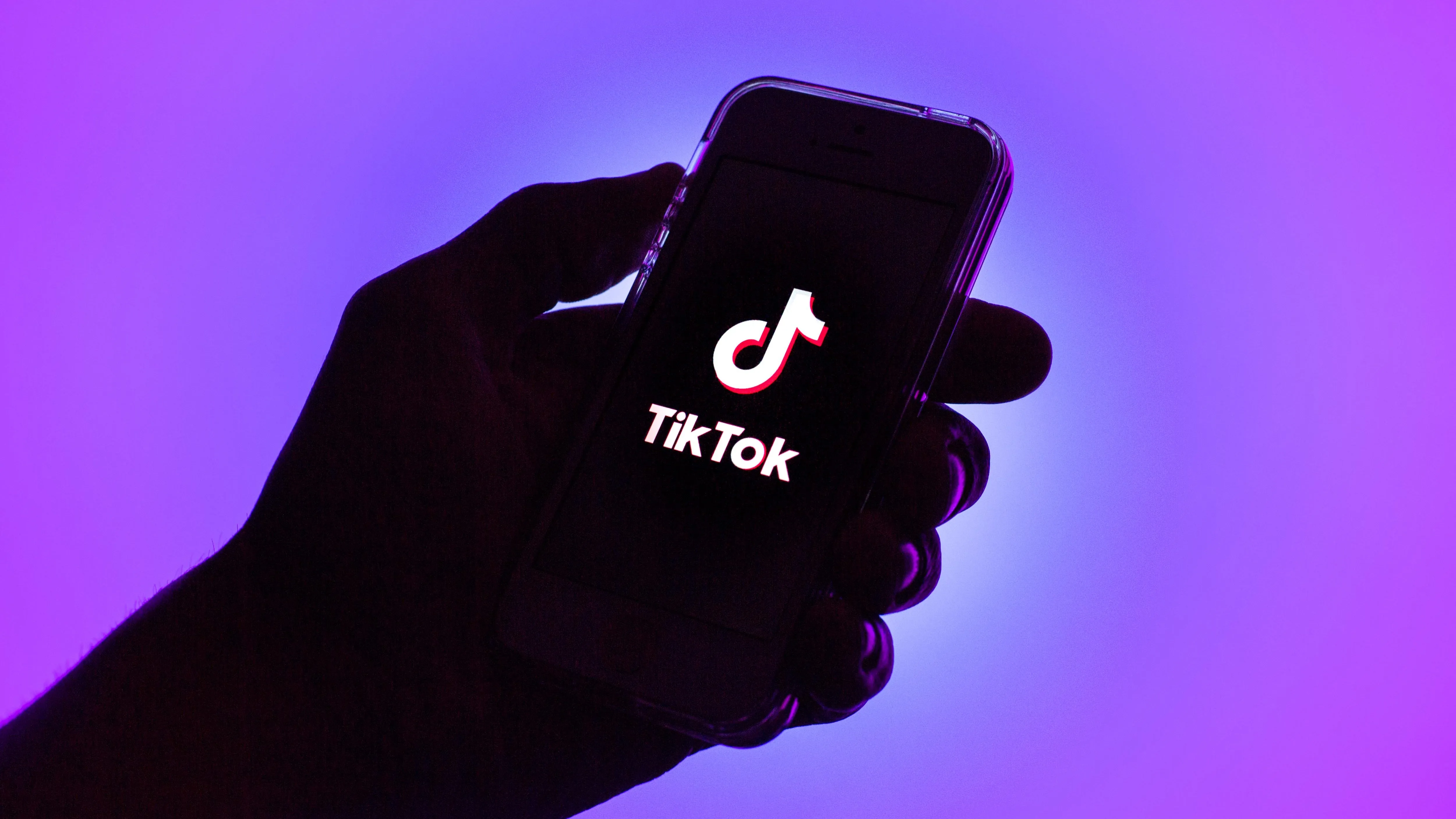 TikTok Likes kaufen echt & sofort – Günstig Likes erhalten mit Intervall-Option