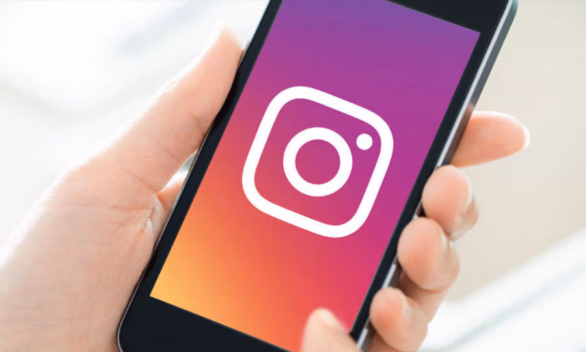 So kannst du Instagram Likes kaufen und deine Posts hervorheben – mit AboLöwe