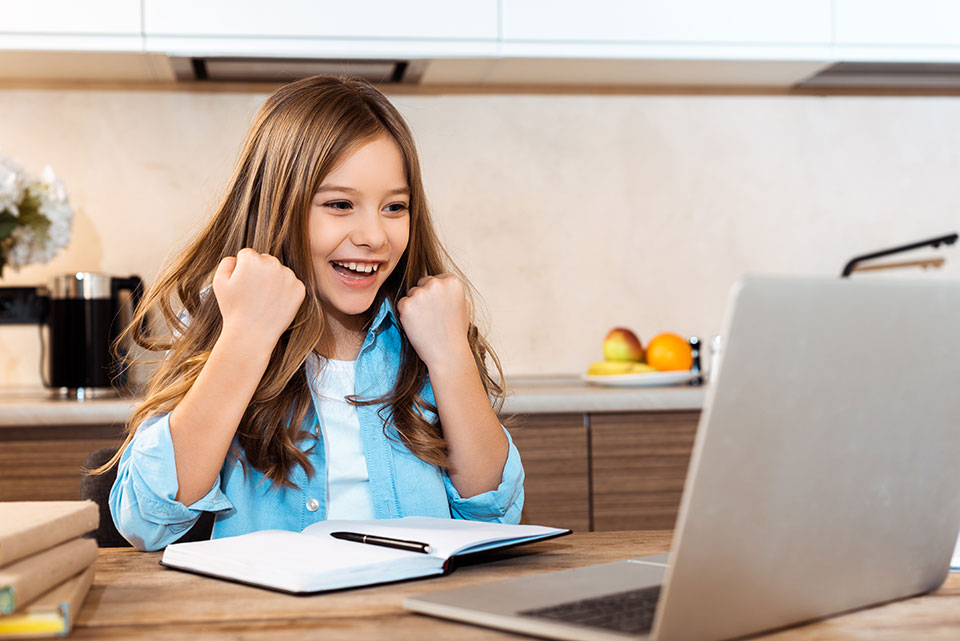 So bestehen Sie einen Online-Kurs zu Hause
