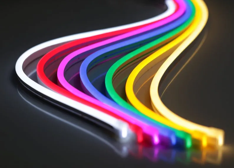 So installieren Sie Neon & LED unter Autolichtern