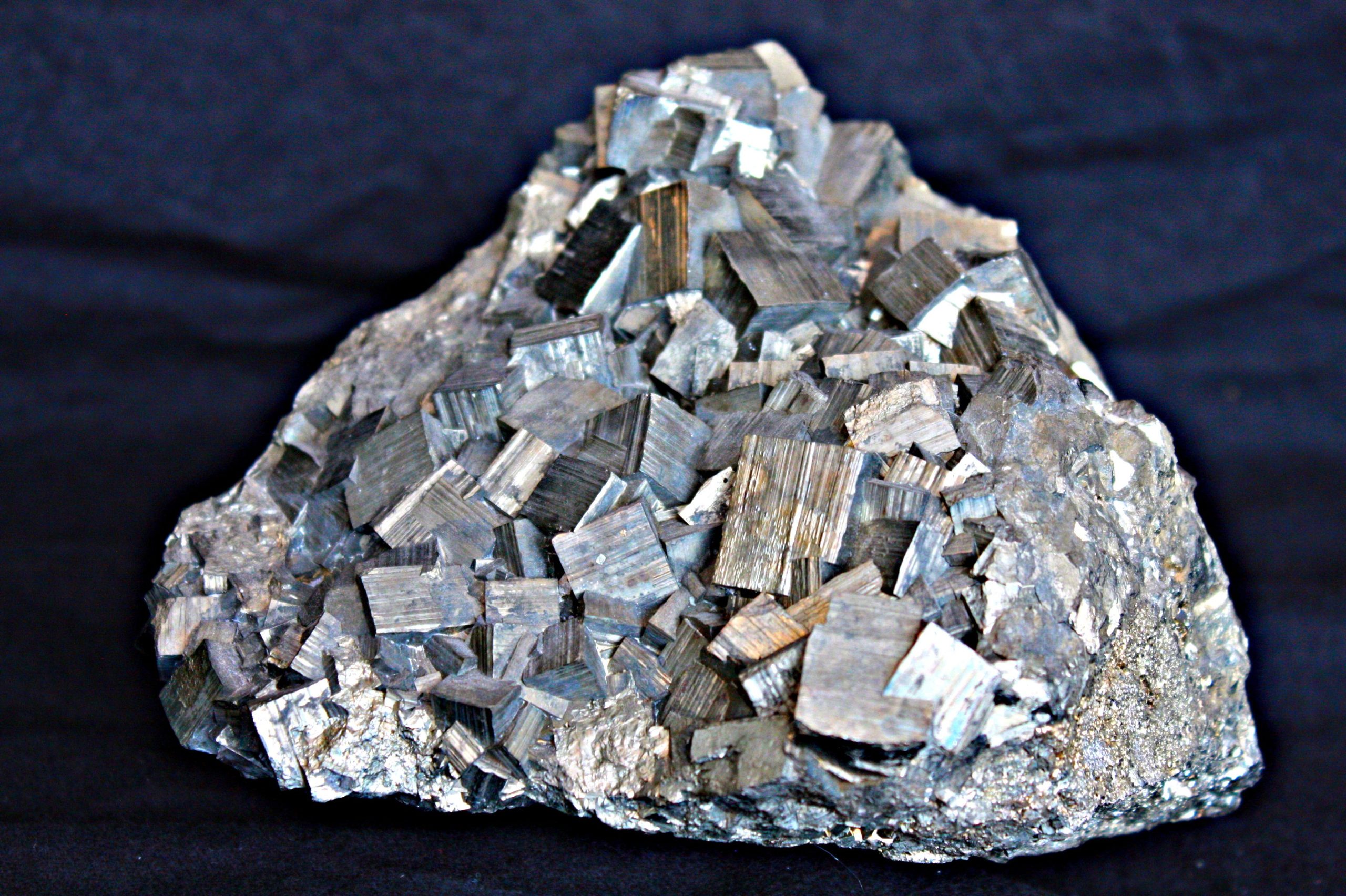 Pyrit Schmuck: Elegante Designs für jeden Tag